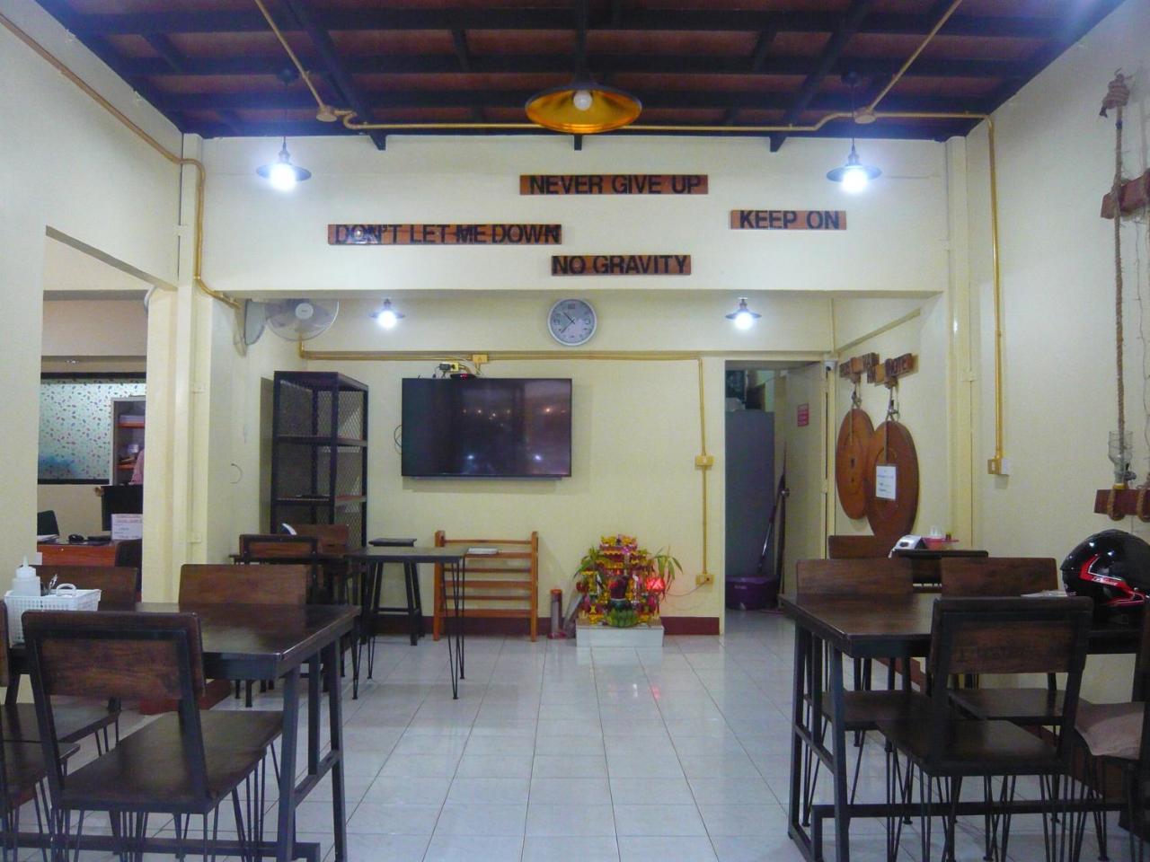 168 Chiangmai Guesthouse Chiang Mai Exterior photo